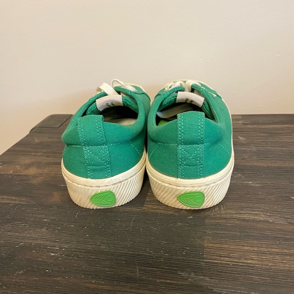 CARIUMA- green canvas OCA low - Picture 3 of 7